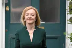 Truss has promised immediate reductions in taxes on companies and personal income, a measure that would probably stimulate the economy and boost inflation. 