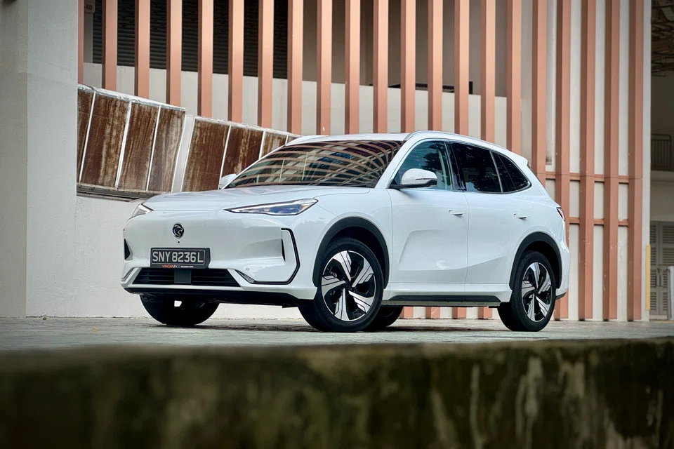 The e.Mas 7 paves the way for a new family of electric cars from the Malaysian car company, all with the “e.Mas” branding.