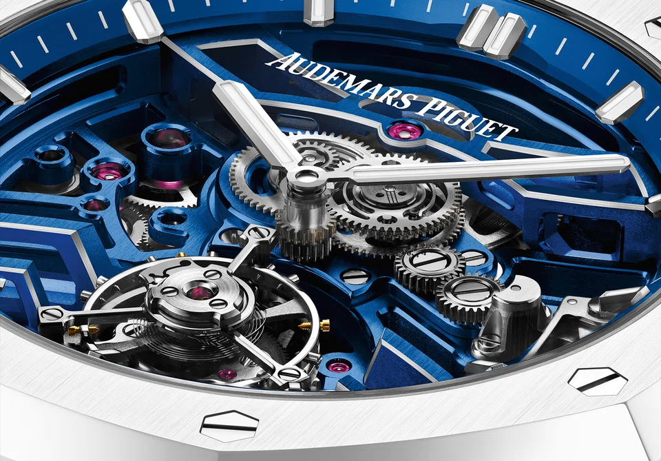 The Swiss brand’s donation, a Royal Oak with a flying tourbillon and skeleton dial in a white ceramic case and matching bracelet, could have potentially fetched 350,000 Swiss francs.