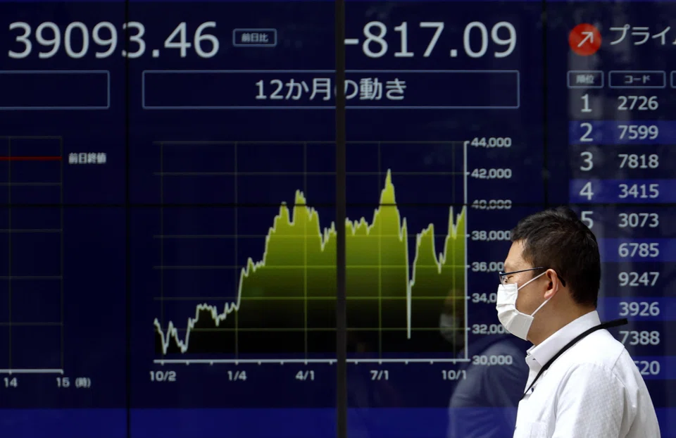Tokyo stocks dropped more than one per cent on Tuesday, even as the yen softened against the dollar to sit at its weakest level since early August.