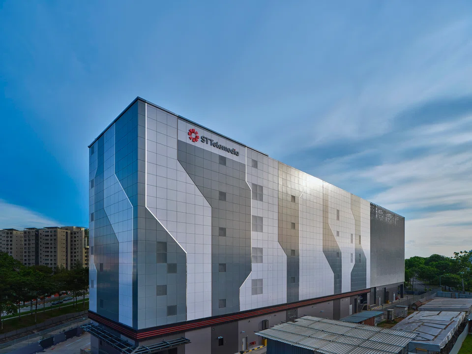 STT Singapore 6 is ST Telemedia Global Data Centres’ largest facility in Singapore. The company drew a S$1.75 billion investment by a KKR-Singtel consortium last June, in the largest infrastructure private equity deal in South-east Asia last year.