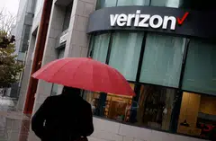 Verizon also says that it plans to convert 179 corporate-owned retail stores into franchised operations and close one store.