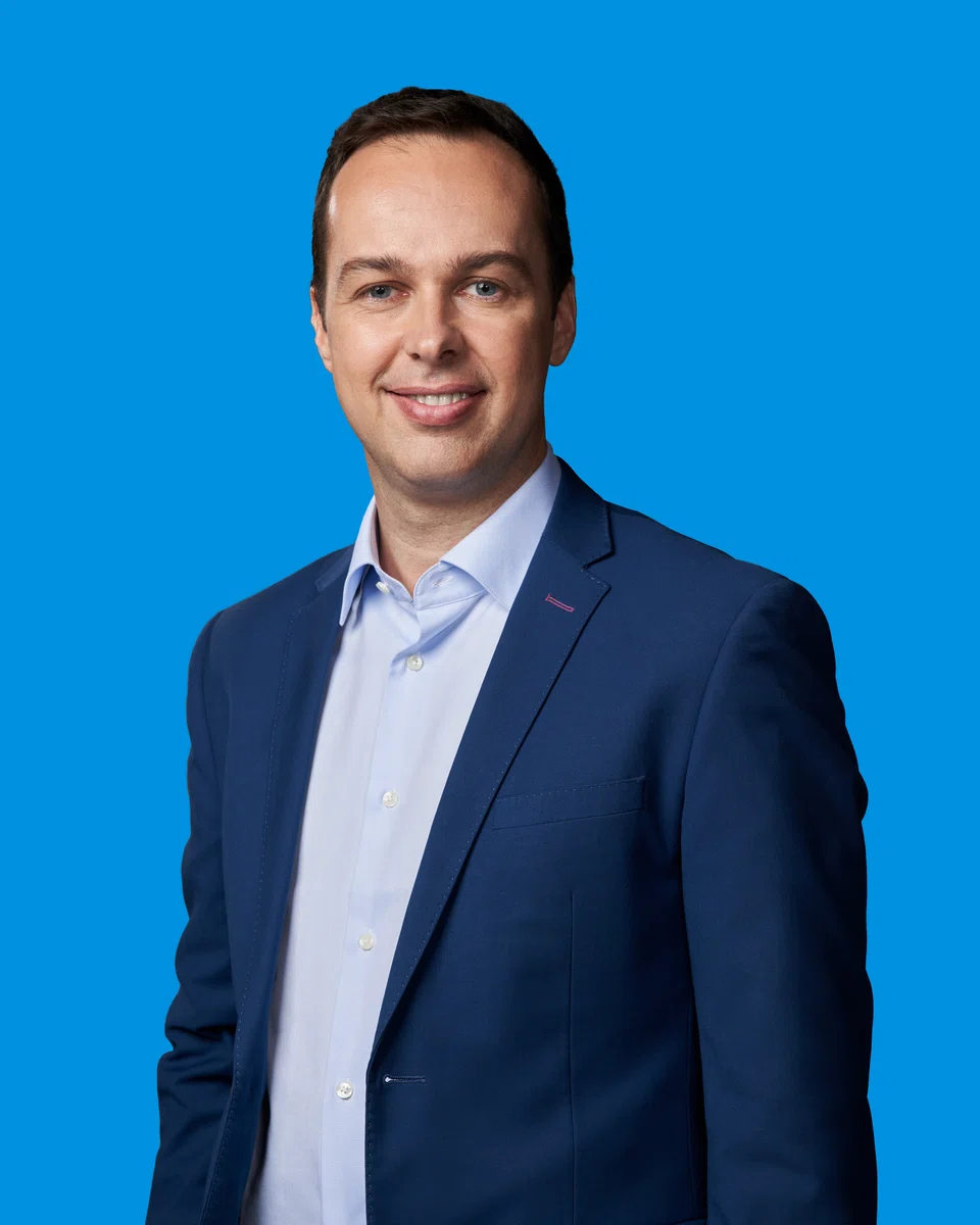 Michele Ferrario of StashAway says:  "There is a tremendous opportunity for innovative firms to use technology to delight customers with unique user journeys: as companies gather more information about their clients, they should be able to always be relevant." 