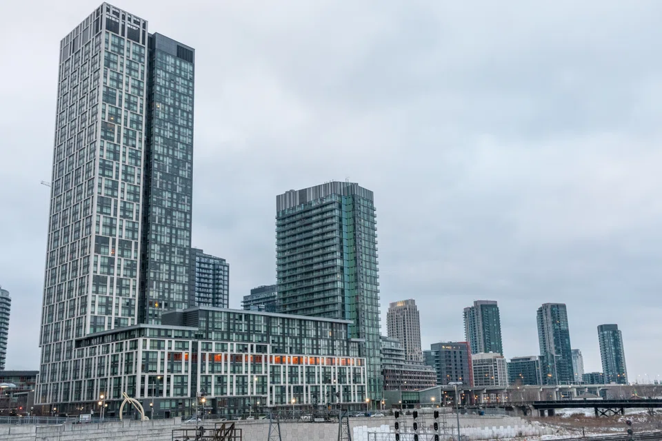 Canada’s spiralling house prices have long been led by feverish price gains in Toronto, where the detached house price, adjusted for buying patterns, now sits at just under C$1.6 million, and in Vancouver, British Columbia, where it is at about C$1.9 million.