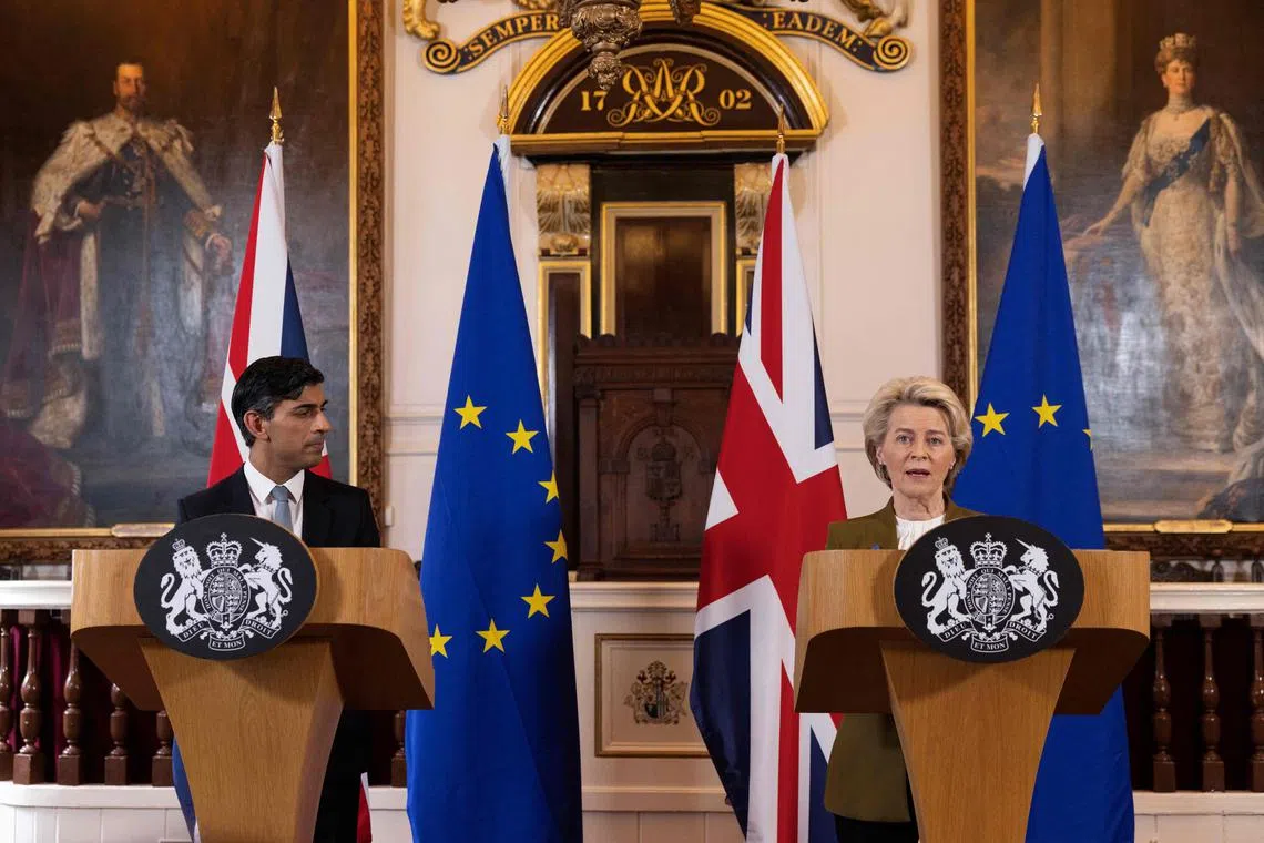 Britain's Prime Minister Rishi Sunak (L) and European Commission chief Ursula von der Leyen hold a joint press conference following their meeting at the Fairmont Hotel in Windsor, west of London, on Feb 27, 2023. 