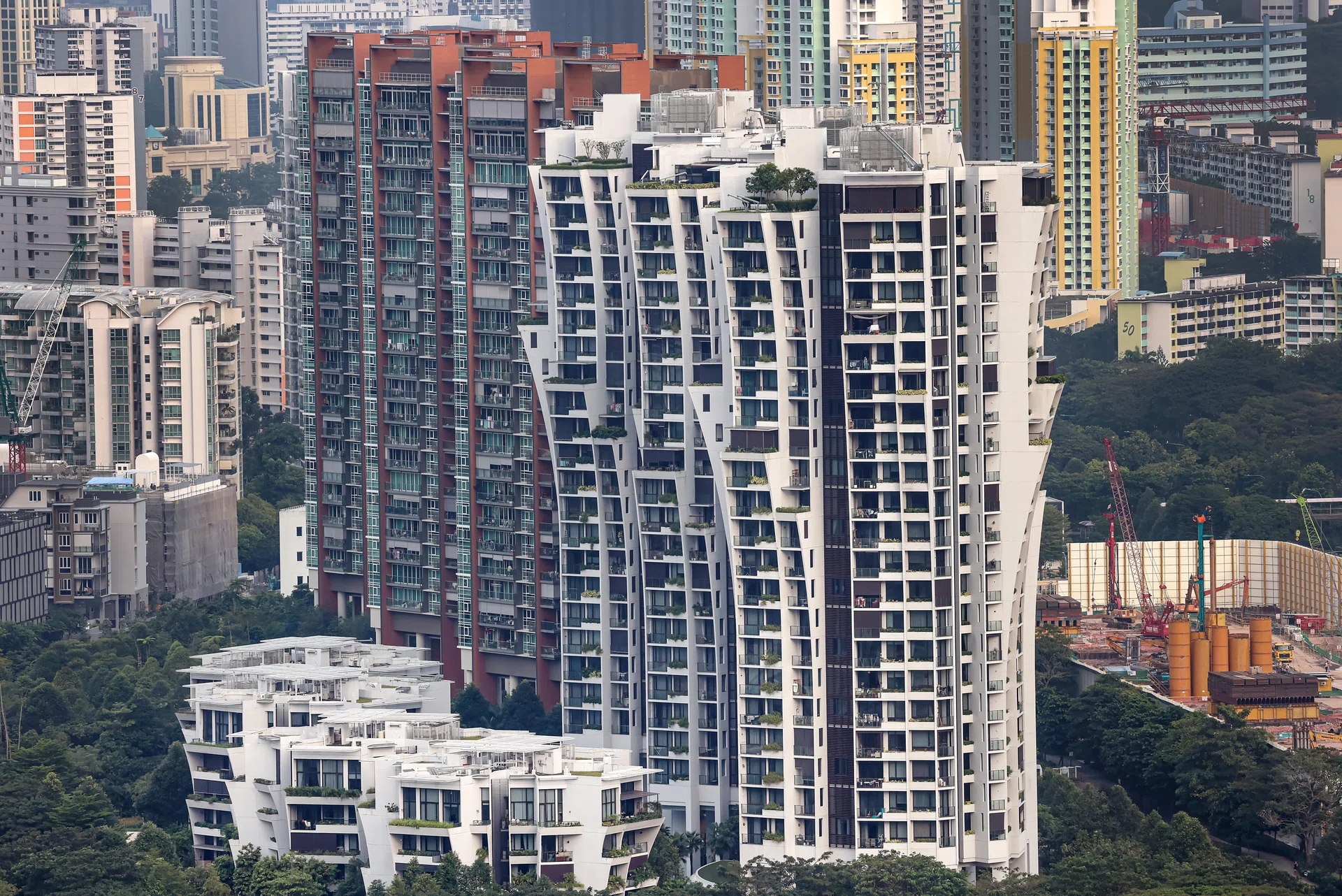 Drop in HDB resale flat prices in Q1 no cause for panic among condo buyers