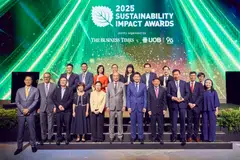 With the winners of the 2025 Sustainability Impact Awards are Minister for National Development Chee Hong Tat (front row, seventh from left), flanked by UOB CEO Wee Ee Cheong (sixth from left) and  SPH Media chairman Khaw Boon Wan.