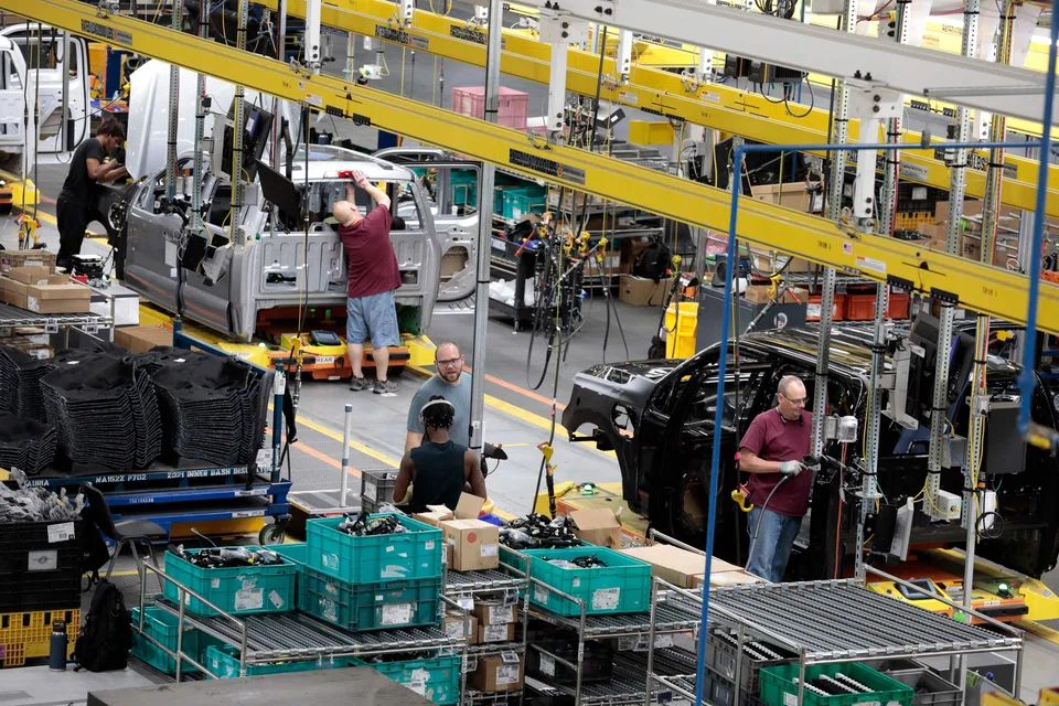 The lack of change in the monthly producer price index (PPI) in November followed a revised 0.4 per cent decline in October, the Labor Department announced.