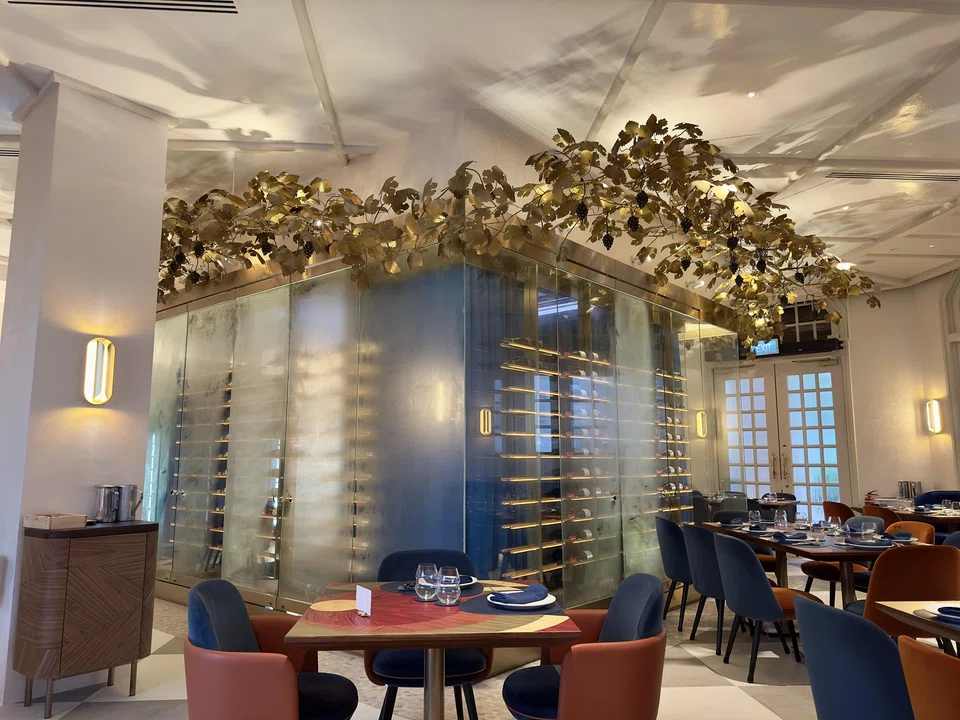 Binomio's semi fine-dining interiors.
