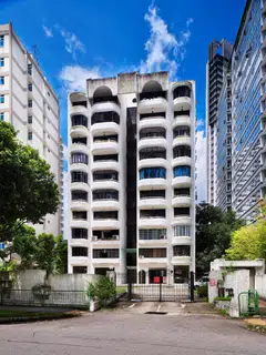 The 10-storey property sits on a site spanning 14,350 square feet zoned for residential use with an allowable gross plot ratio of 2.8 and a building height control of up to 36 storeys. It comprises 18 apartment units.