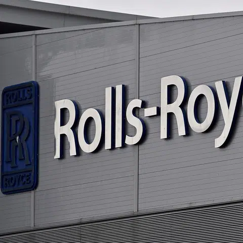 Rolls-Royce admits Thai Airways shortfall