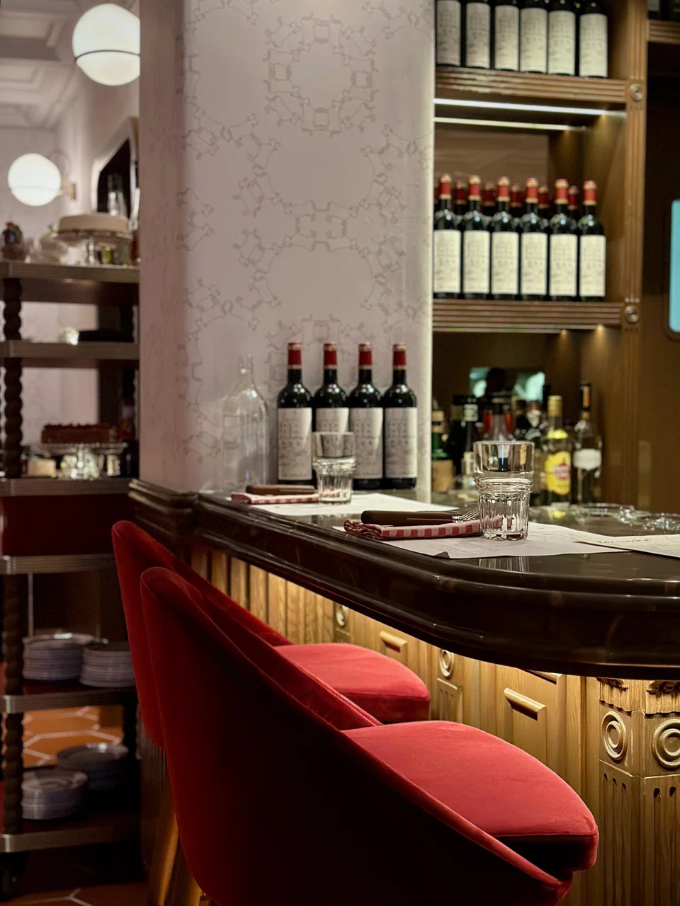 The restaurant's typical French bistro interiors.