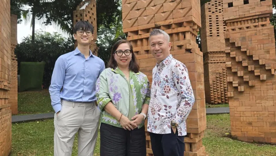 MilikiRumah co-founders (from left) finance director Lau Xin Yuan, president director Marine Novita and CEO Winston Lee.