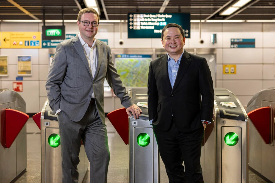 SBS Transit’s group chief executive Jeffrey Sim (right) and RATP Dev’s Asia-Pacific chief executive Henri Pottier. The two sides have launched Singapore One Rail, a joint venture that will run Singapore's Jurong Region Line.