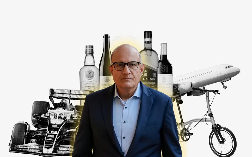 Former transport minister S Iswaran received the gifts in the context of his friendship with the two businessmen, his lawyer argued.