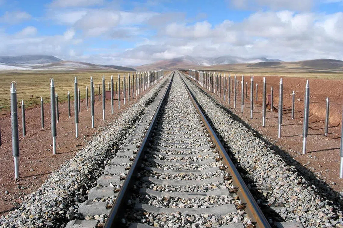 Sunpower expects hit to Q3 net profit due to rising commodity prices, power rationing