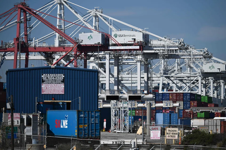 Even if America’s current-account balance improves temporarily, the overall current-account deficit is likely to persist, as will the surpluses of other major economies, such as China, the EU and Japan.