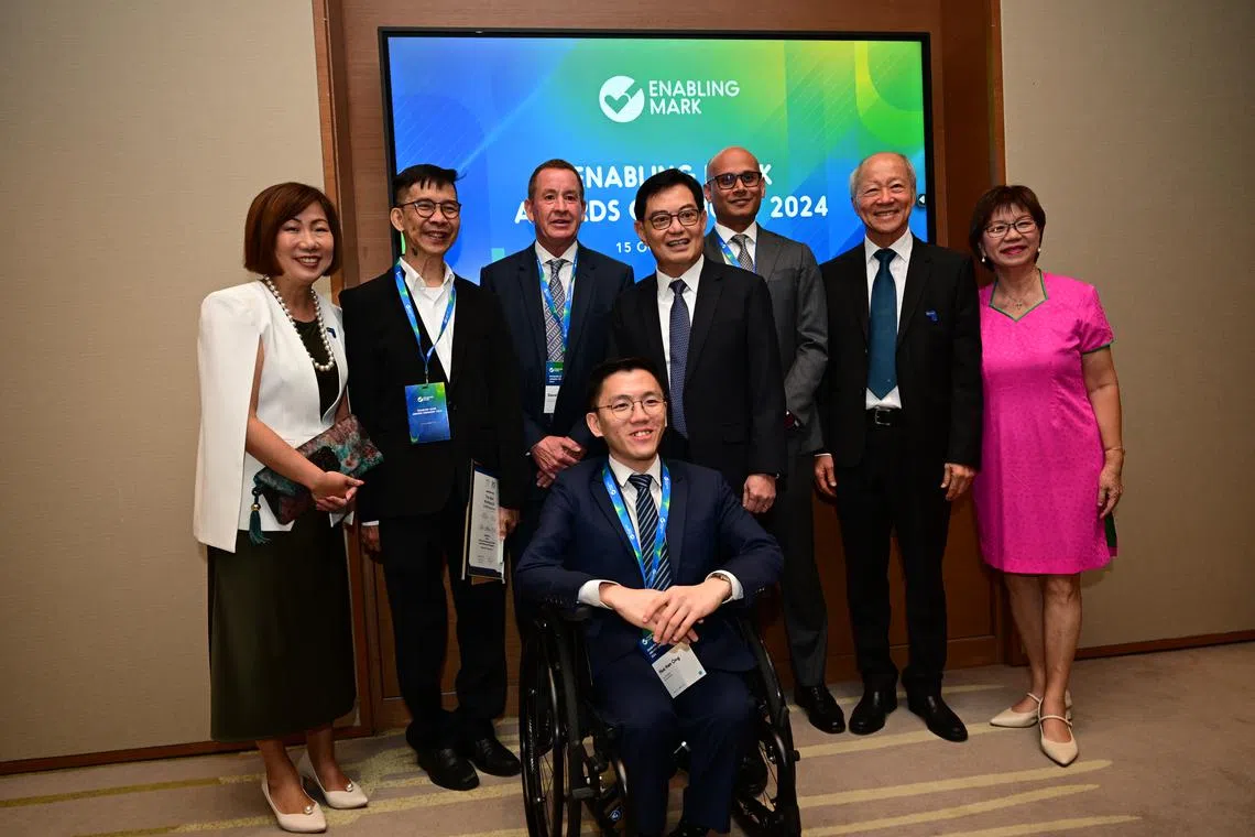 DPM Heng and Mayor of Centrlal Singapore meets Deutsche Bank representatives at the Enabling Mark Awards Ceremony 2024.