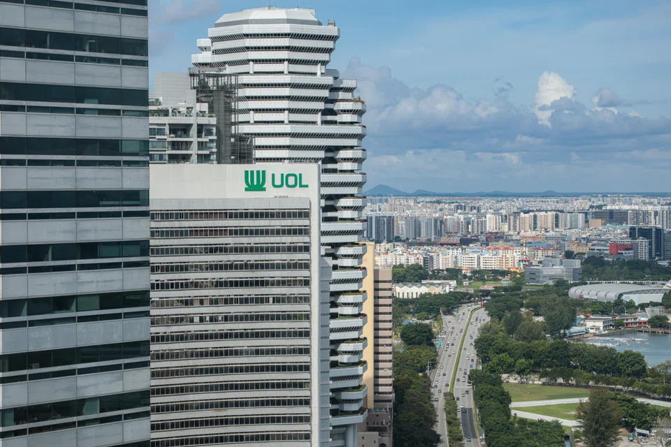 UOL's notes are issued as the first tranche of the fifth series of notes under a S$2 billion multicurrency medium-term note programme.