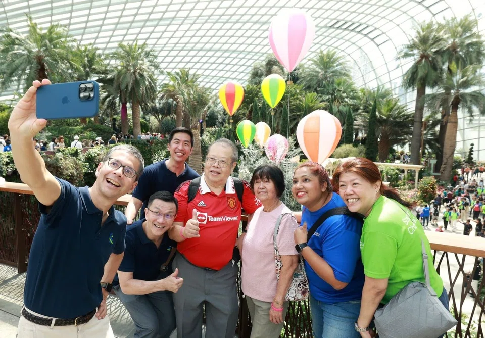 Standard Chartered organised the Gardens "Byte" the Bay event in June as part of the bank's global employee volunteerism month.