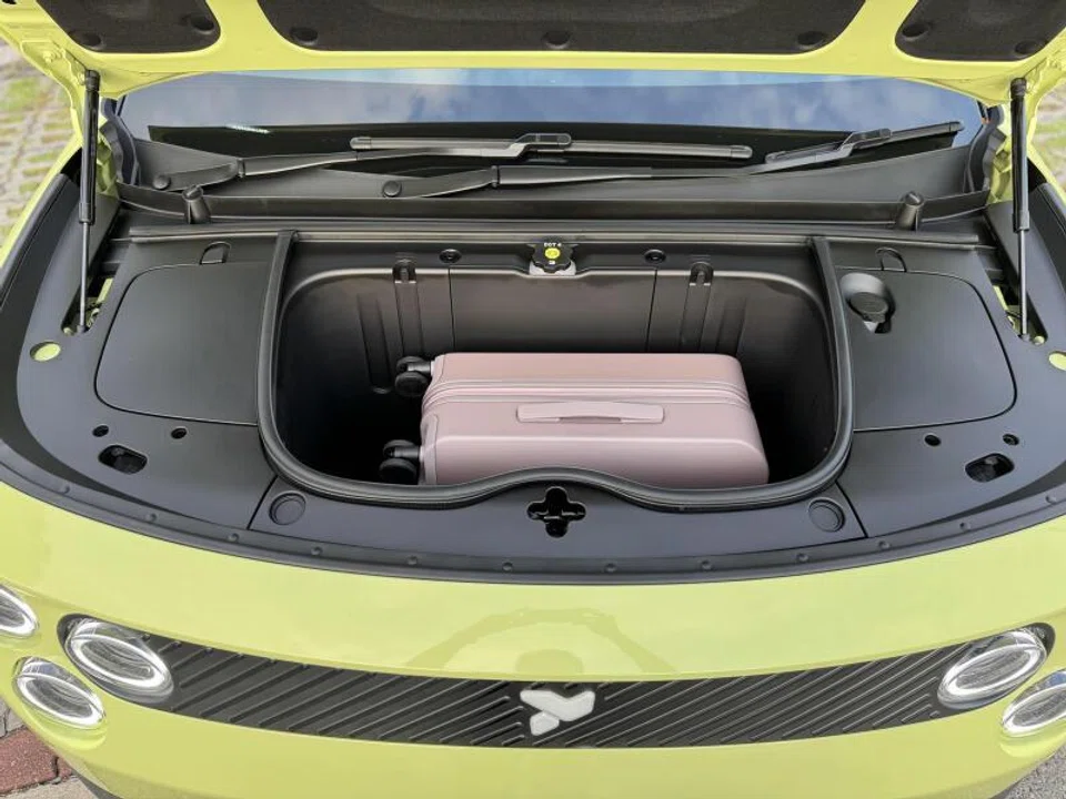 A 92-litre frunk can take cabin luggage with room to spare.