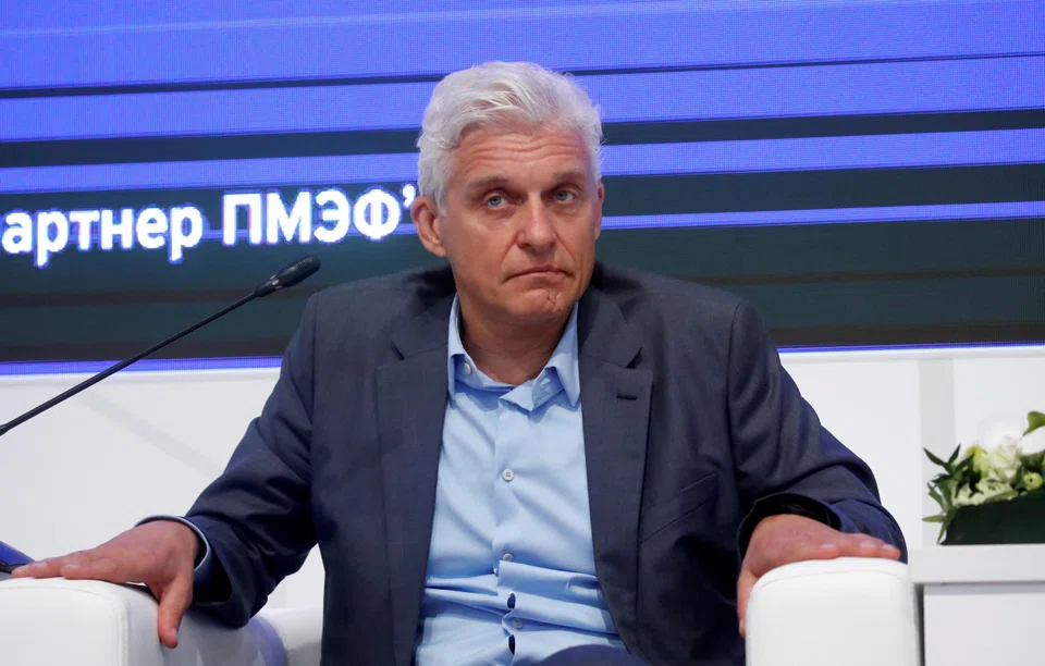 “I decided to renounce my Russian citizenship after Russia invasion of independent Ukraine,” Oleg Tinkov writes on Instagram.