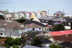 New Zealand property prices have mirrored a slump in confidence among buyers as the economy cools and rising unemployment begins to impact household incomes. 