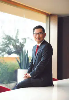 As long as the bank knows to pick the right growth sectors, OCBC should be able to meet its growth goals by 2025, said Tan Teck Long, head of global wholesale banking at OCBC.