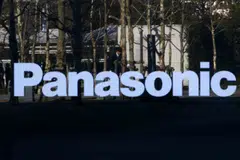 Panasonic predicts net profit will grow 32 per cent from a year earlier to a record 350 billion yen.