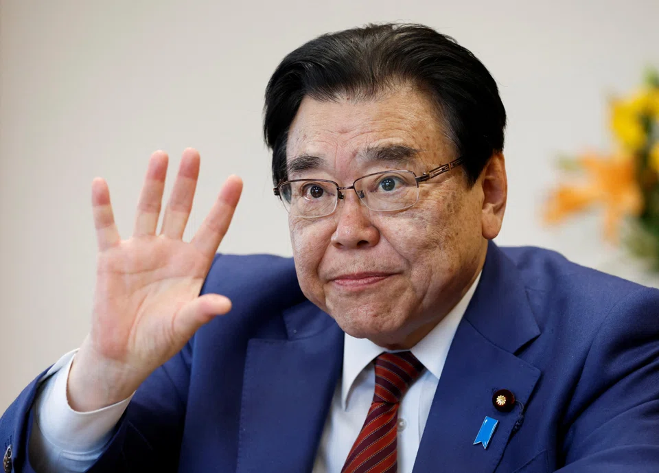 Japan's Economy Minister Shigeyuki Goto said the government “recognises and believes it is meaningful” for the Bank of Japan to conduct a review of its unconventional monetary policy steps to combat deflation in the past 25 years. 
