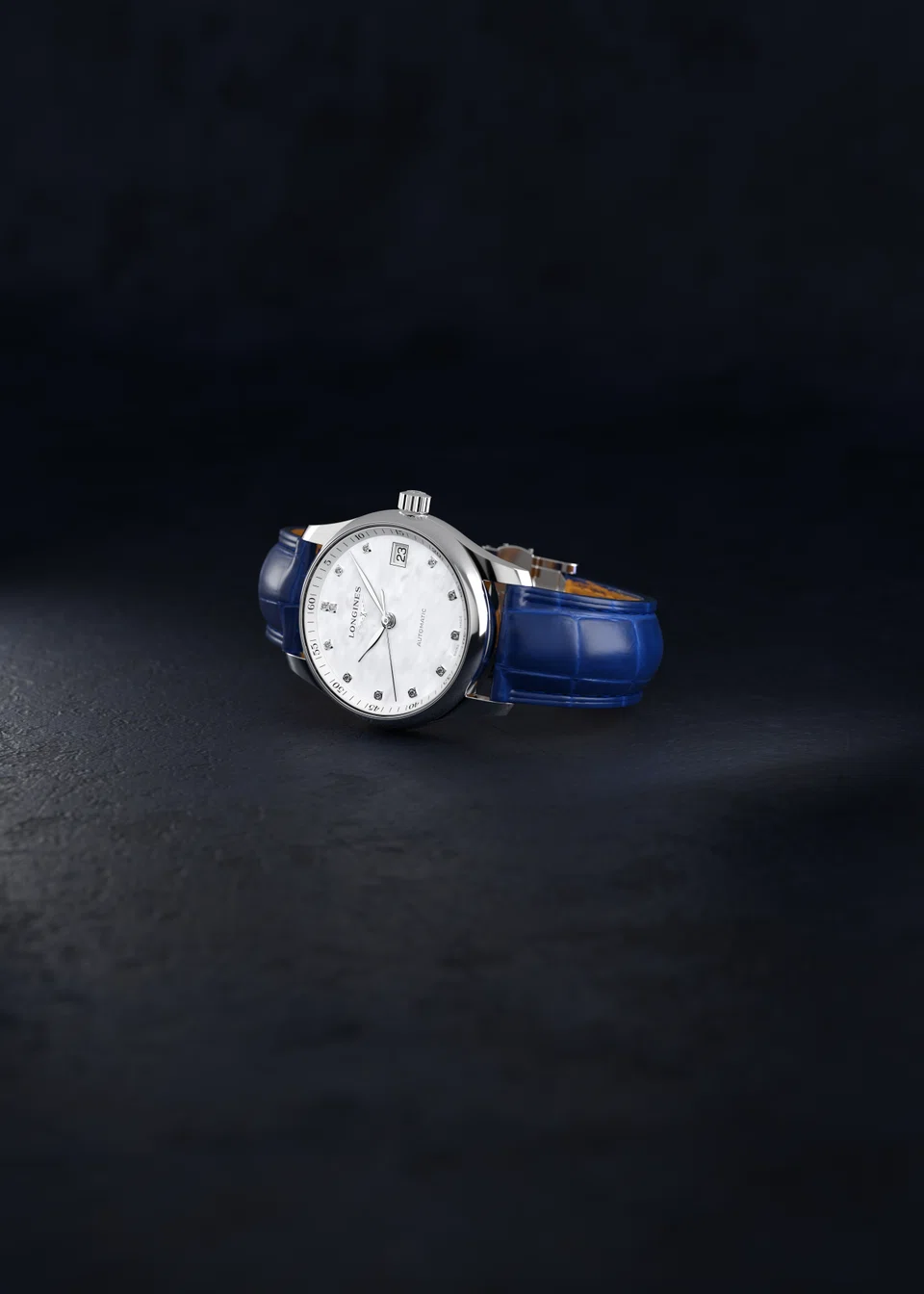 The Calibre L888 that drives these ladies’ models is no slouch, offering up to 72 hours of power reserve on a full wind.