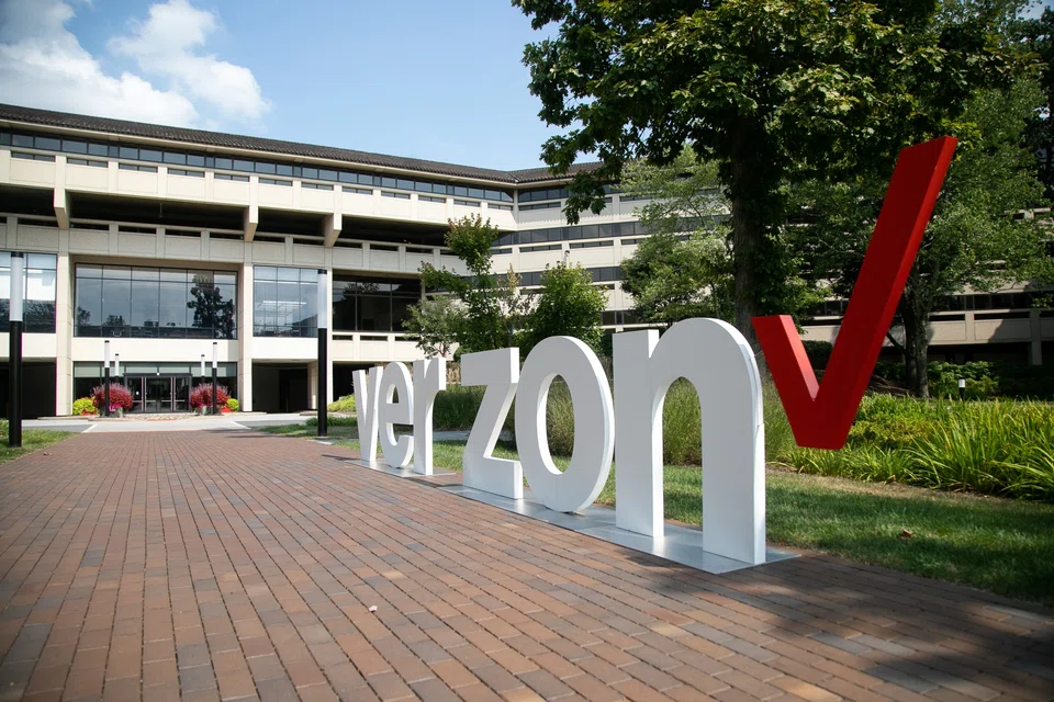 Under terms being discussed, Verizon would enter into a 10-year agreement to lease back capacity on the towers, which are located in all 50 states and Washington, DC, from Vertical Bridge.