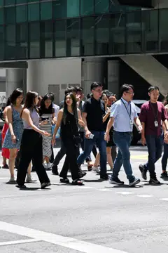 The decline in re-entry rates are observed in the information and communications, financial and insurance services, as well as professional services sector.