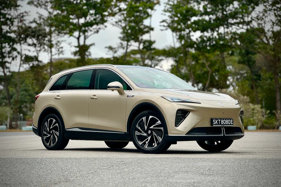 The MGS6 EV comes set up for the Category A Certificate of Entitlement, with a 148 horsepower motor driving the rear wheels, putting it in prime territory for family car buyers looking to break up with Big Oil.