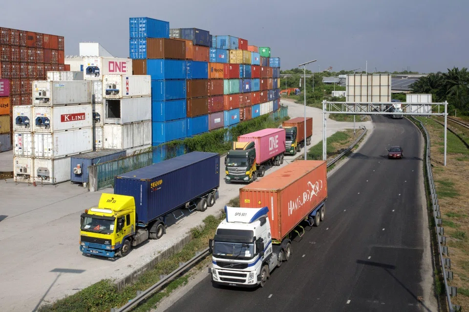 Malaysia recorded a trade surplus of RM5.67 billion in August, well below the poll forecast of an RM11 billion surplus. 