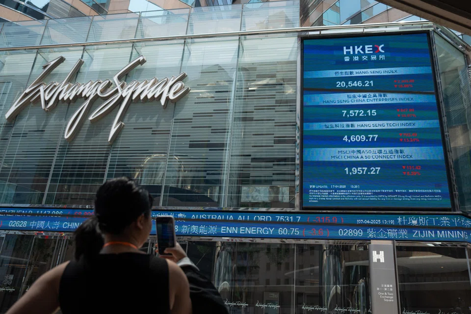  Hong Kong’s Hang Seng Index plunged 13 per cent on Monday (Apr 7), the most since 1997, triggering forced selling.