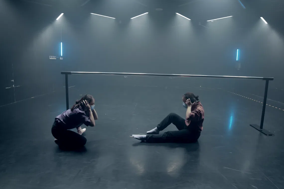 Sunburst 2021 concert celebrates friendships, 'good vibes' in 3 episodes