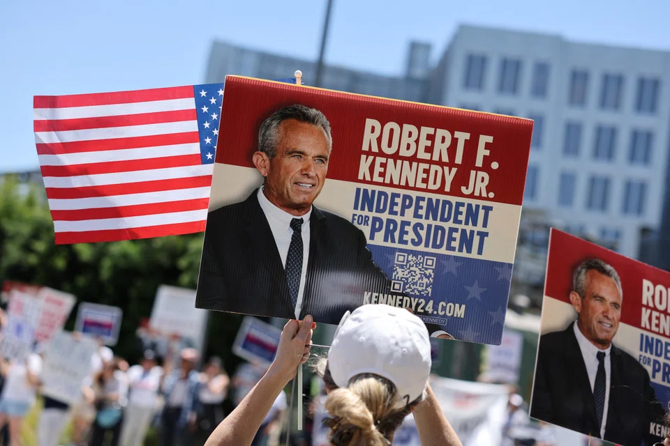 Robert F. Kennedy Jr, the scion of America’s most famous political clan, is an environmental lawyer and long-time vaccine skeptic who has no chance of winning in November, but whose candidacy could potentially sway close contests in key swing states.