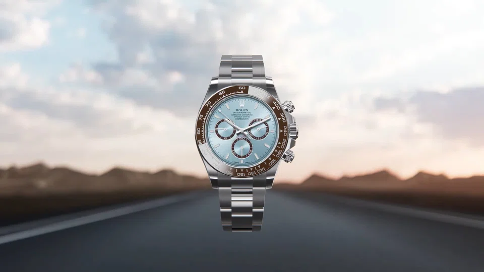 The new Daytona features aesthetic adjustments, tweaked colours to enhance contrast, and most importantly, a new movement inside. 