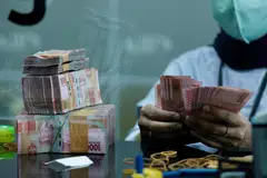 The rupiah slid 0.36% after US President Donald Trump unveiled reciprocal tariffs aimed at balancing bilateral trade deficits between the US and its trade partners.  