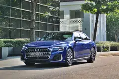 The latest Audi S8 has a flashy new grille and redesigned bumpers.
