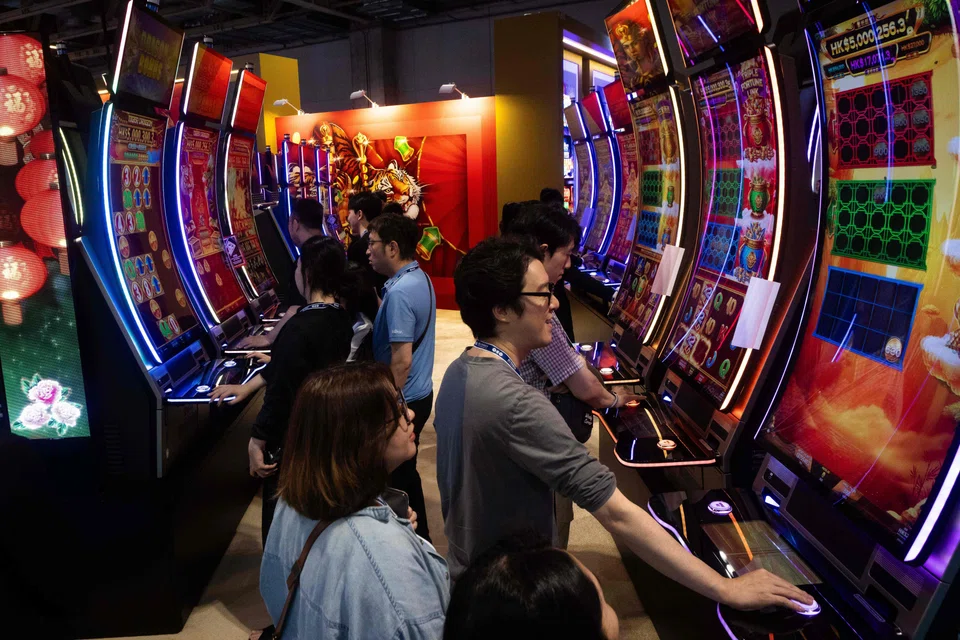 Macau’s pace of gaming revenue recovery has picked up in recent months, with casino operators rolling out a series of concerts and entertainment shows to attract more visitors from the mass tourism market. 