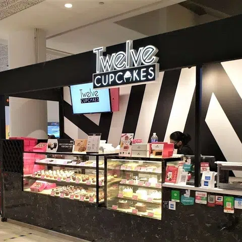 Twelve Cupcakes staff gather to seek recourse on salaries
