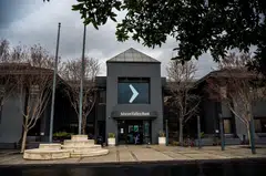 A sell-off in bank shares following Silicon Valley Bank’s woes reflects worries that the ripple effects of interest-rate hikes could hurt at least the most vulnerable lenders.