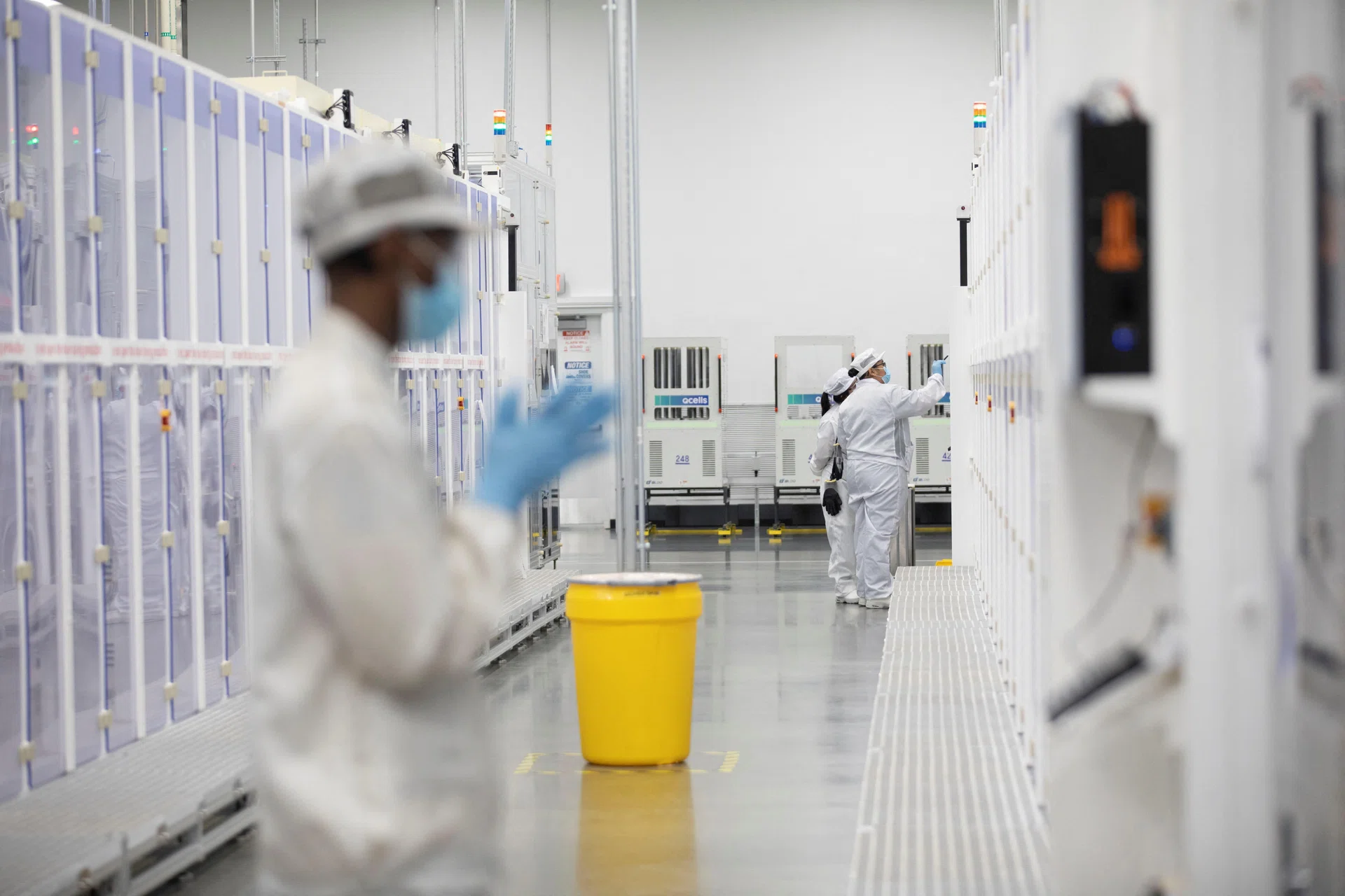 US manufacturing activity reaches four-year high in July, with strong new orders and employment growth, despite supply chain issues