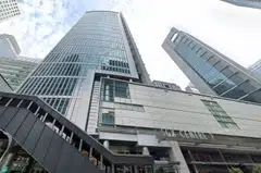 Tao received level 29 and part of level 28 of SGX Centre 2 (left) in exchange for his penthouse and six car-parking spaces at the old Shing Kwan House that he agreed to transfer to a Singapore Land subsidiary in 1997, prior to the redevelopment of Shing Kwan House and ICB Building into the SGX Centre project.