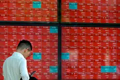 Headwinds are growing for Japanese equities including deteriorating global growth and concern the era of yen weakness that has bolstered exporters’ earnings may be nearly over as the central bank comes under pressure to tighten policy. 