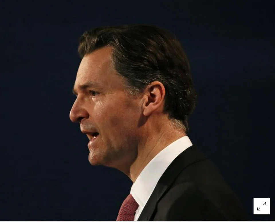 Holland-Kaye spent the first part of his tenure trying to win support for Heathrow’s plan to build a third runway – a politically charged issue, given the site’s location in densely populated west London and environmental concerns.