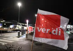 The unions Verdi and DBV had originally demanded increases of 12.5 per cent and 16 per cent, respectively. But banks have been trying to keep a lid on costs.