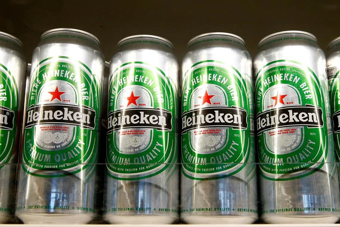 Heineken expects consumer spending to be weakened in Europe and the Americas this year by inflation pressures and a decline in the US dollar.